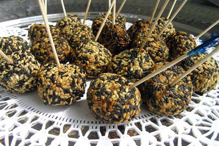 Sesamed Tuna Balls
